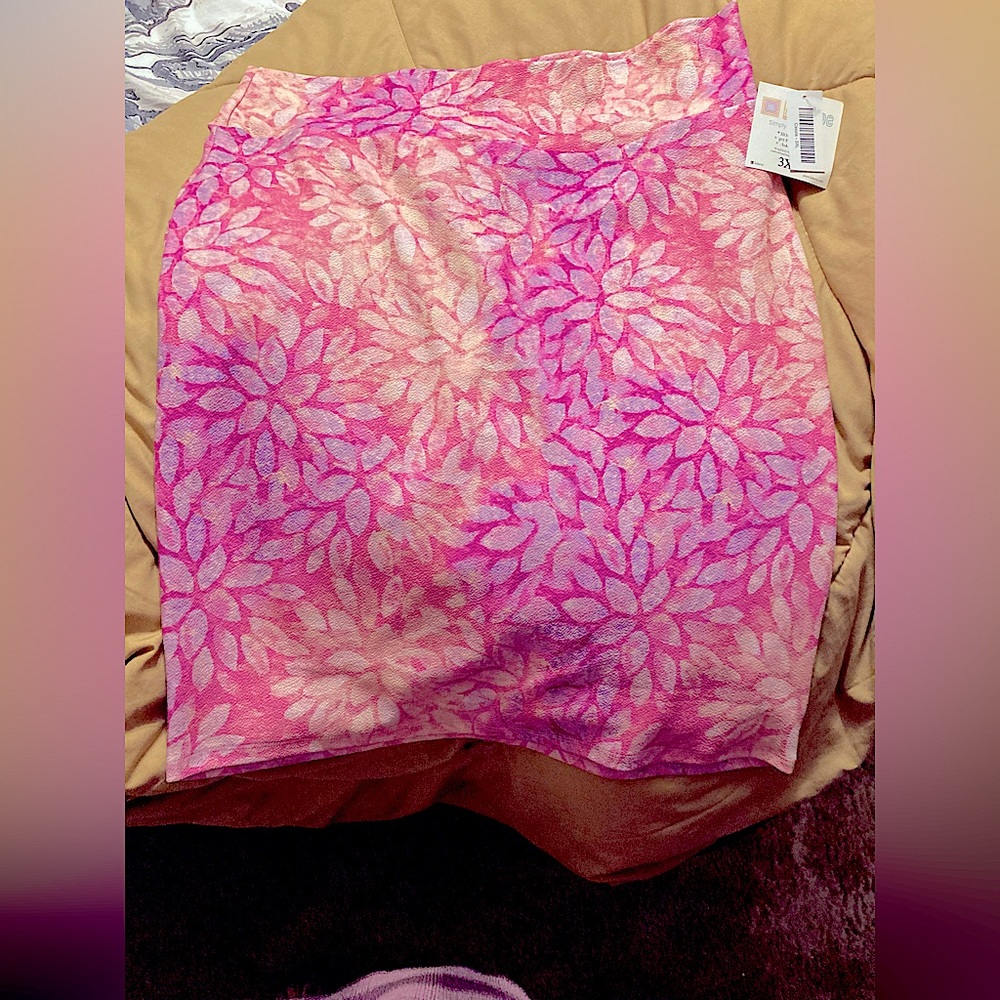 🥳New with Tags😍😍 LulaRoe Cassie 3XL